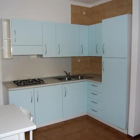 Adorable With Balcony - Beahost アパート